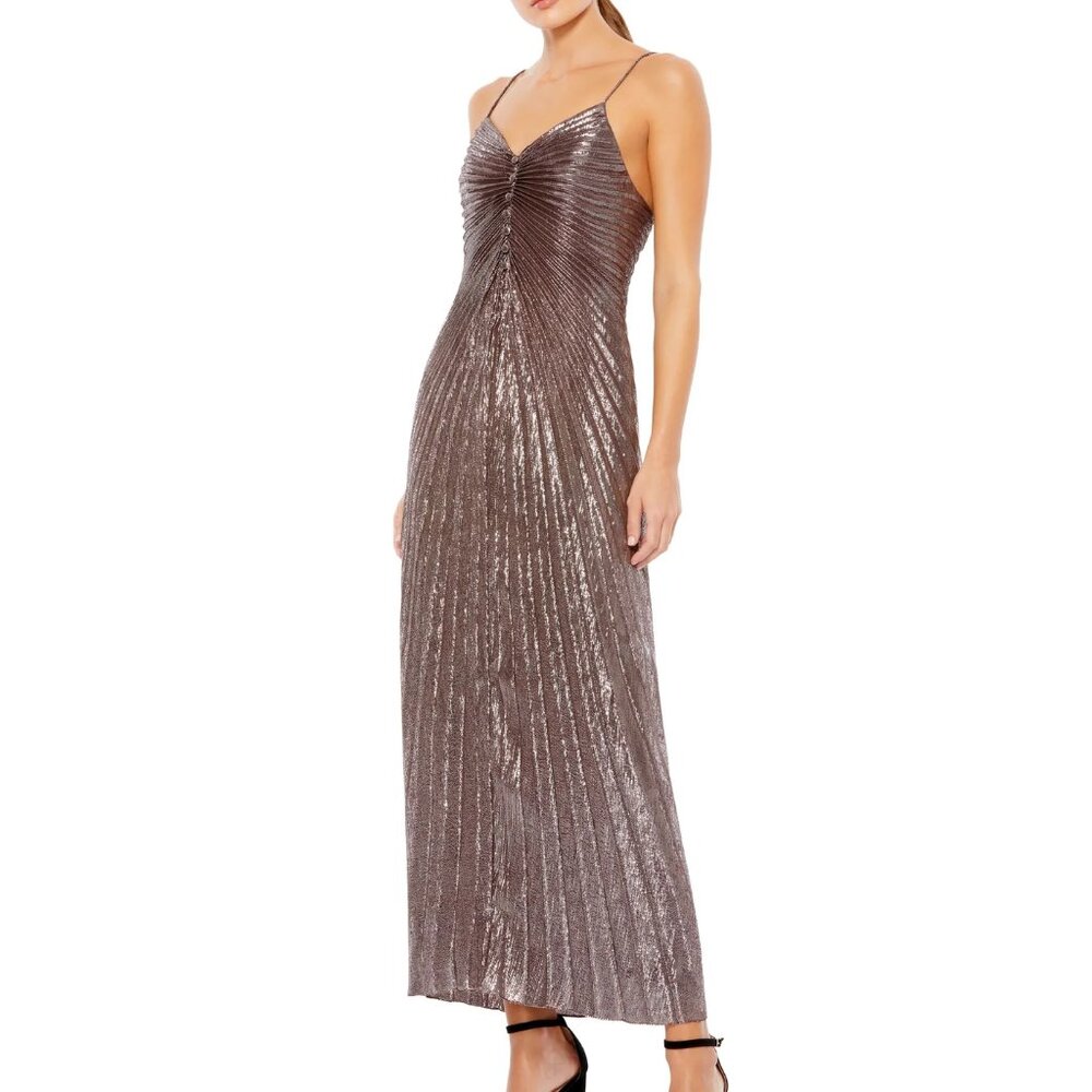 Mac duggal Pleated Metallic V-Neck Maxi Dress Pewter